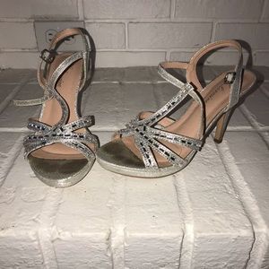 Silver sparkley dress shoes